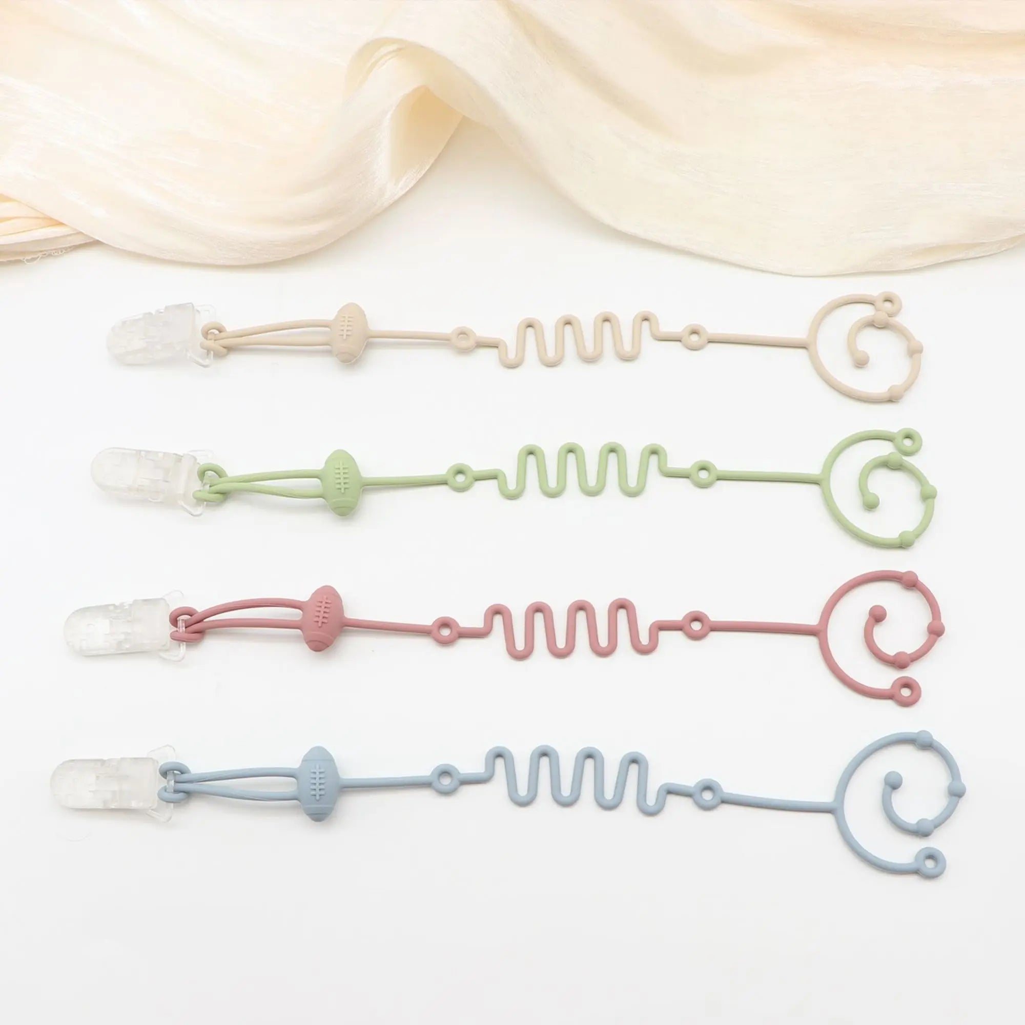 4-Piece Silicone Pacifier Clip, Teething Pacifier Holder Clip, Baby Pacifier Strap/Chain, Suitable for Toy Teething Devices